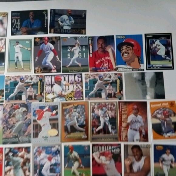 Lot Of 47 Juan Gonzalez Baseball Cards HOF Rangers All-Star Topps Upper Deck - Picture 3 of 11